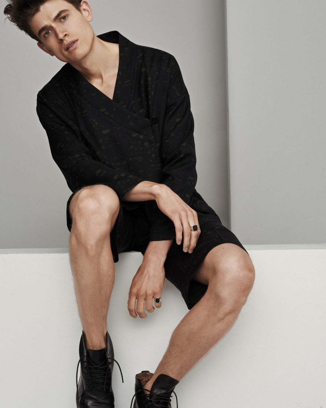 TOM WOOD